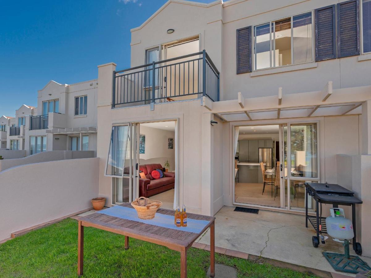 Tairua Waterfront Retreat - Tairua Apartment Exterior photo