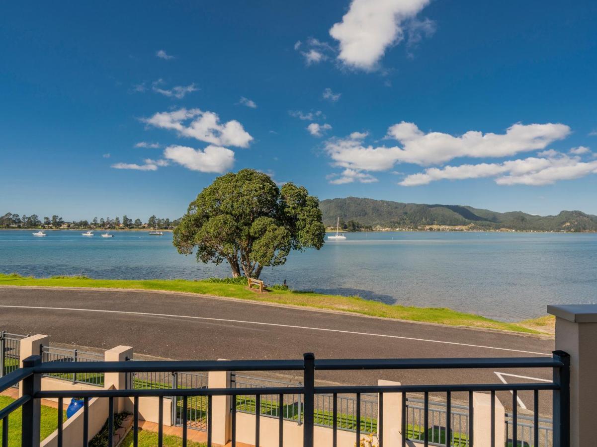Tairua Waterfront Retreat - Tairua Apartment Exterior photo