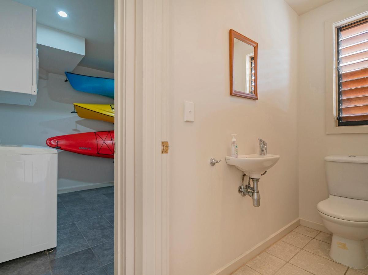 Tairua Waterfront Retreat - Tairua Apartment Exterior photo