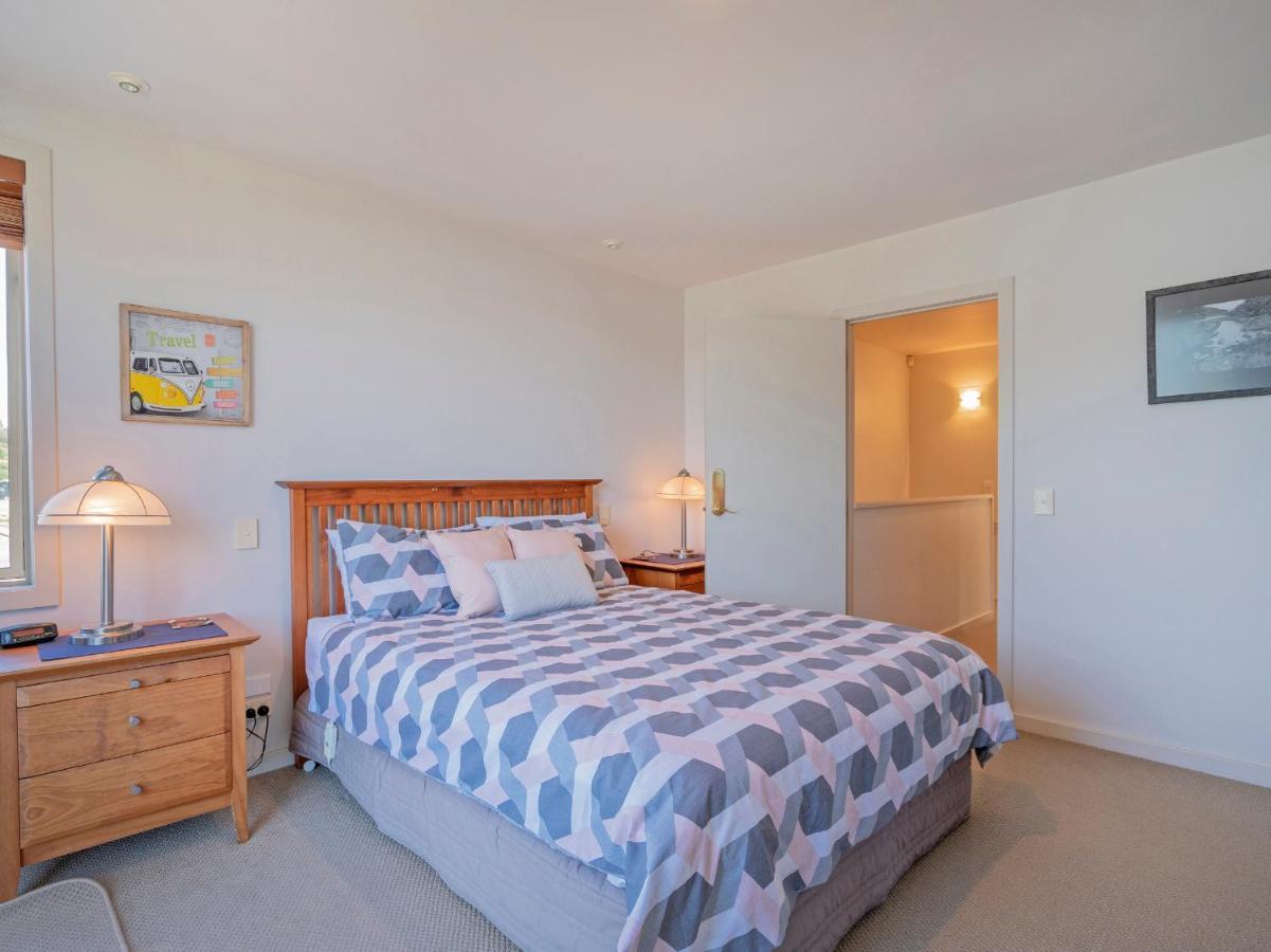 Tairua Waterfront Retreat - Tairua Apartment Exterior photo