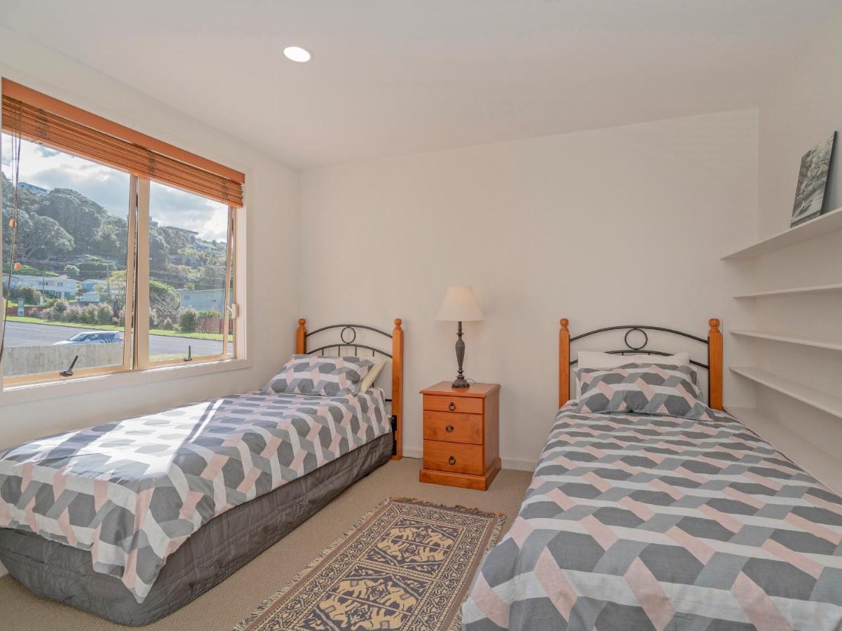 Tairua Waterfront Retreat - Tairua Apartment Exterior photo